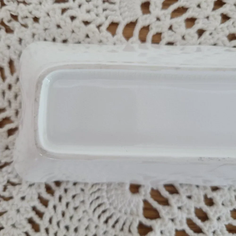 Unbranded vintage reproduction